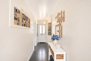 Entrance Hallway- click for photo gallery